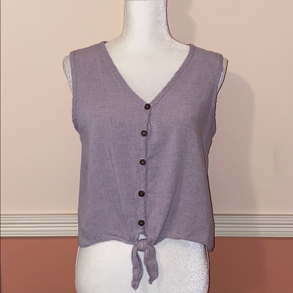 Green Envelope Linen Blend Crop Top - Picture 1 of 7